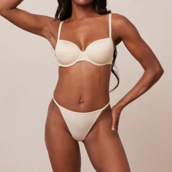 Your Everyday T-shirt Soutien-Gorge et String/Culotte Ensemble - Latte
