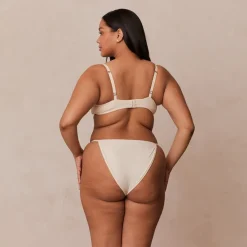 Your Everyday T-shirt Soutien-Gorge et String/Culotte Ensemble - Latte