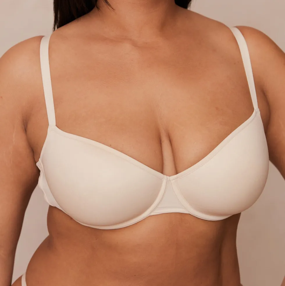Your Everyday T-shirt Soutien-Gorge et String/Culotte Ensemble - Latte